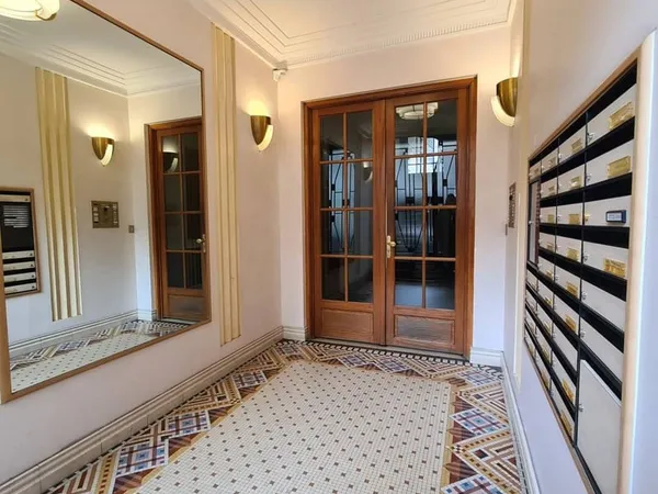 Appartement 2 pièces 64 m²