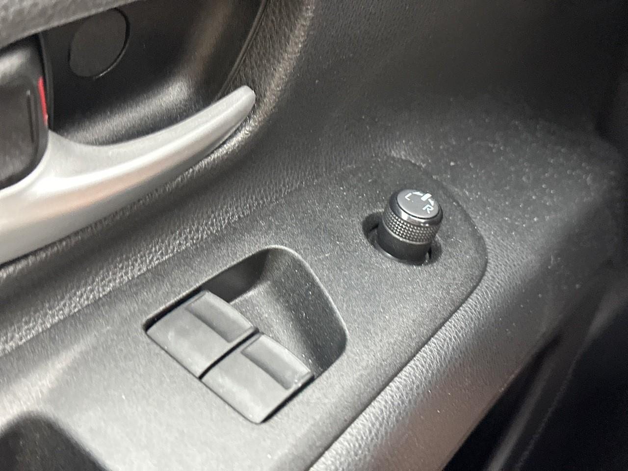 Toyota Aygo 1.0 vvt-i 72 s-cvt design — photo 15