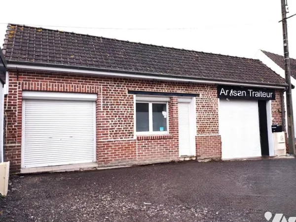 Local d'activités 120 m²