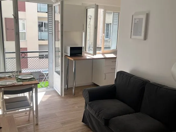 1 chambre dans coloc de 3 chambres disponible