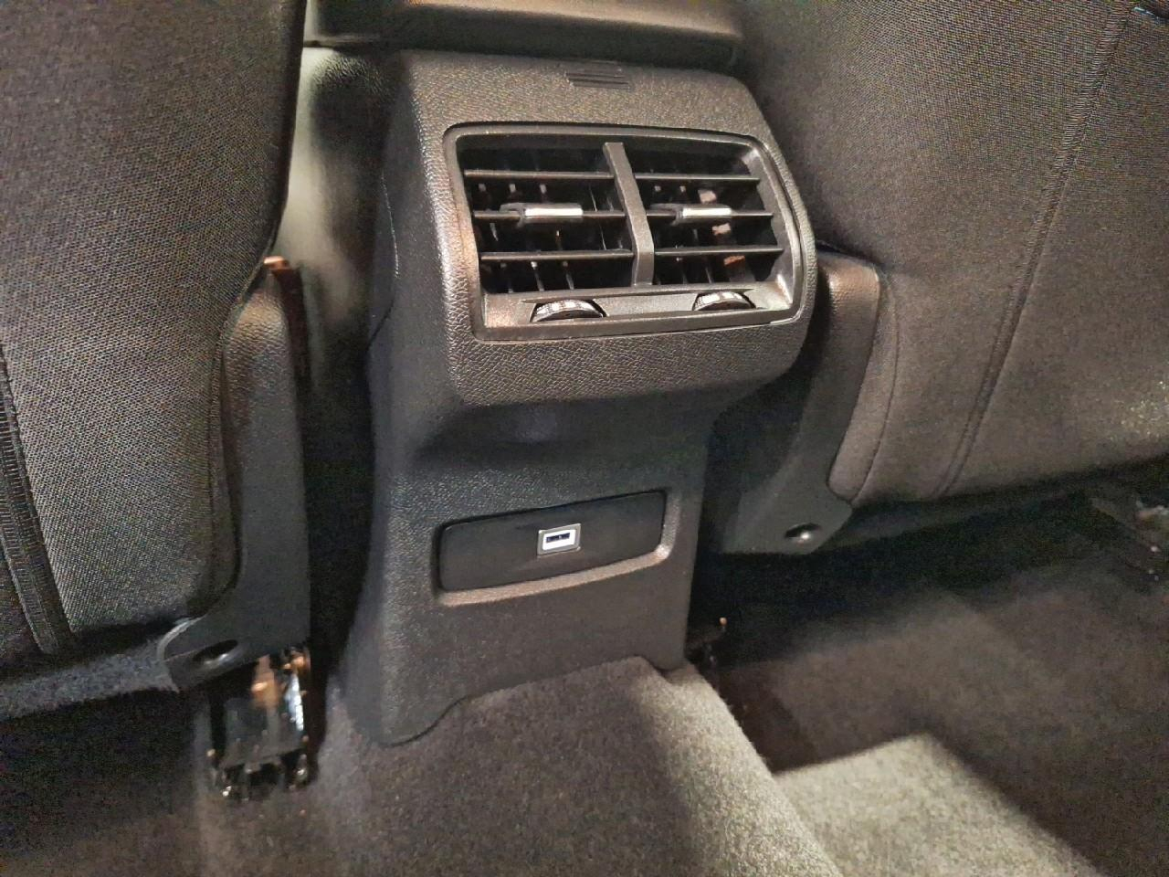 Citroën C4 bluehdi 130 eat8 plus — photo 15