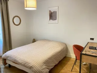 Loue chambre en colocation dans appartement