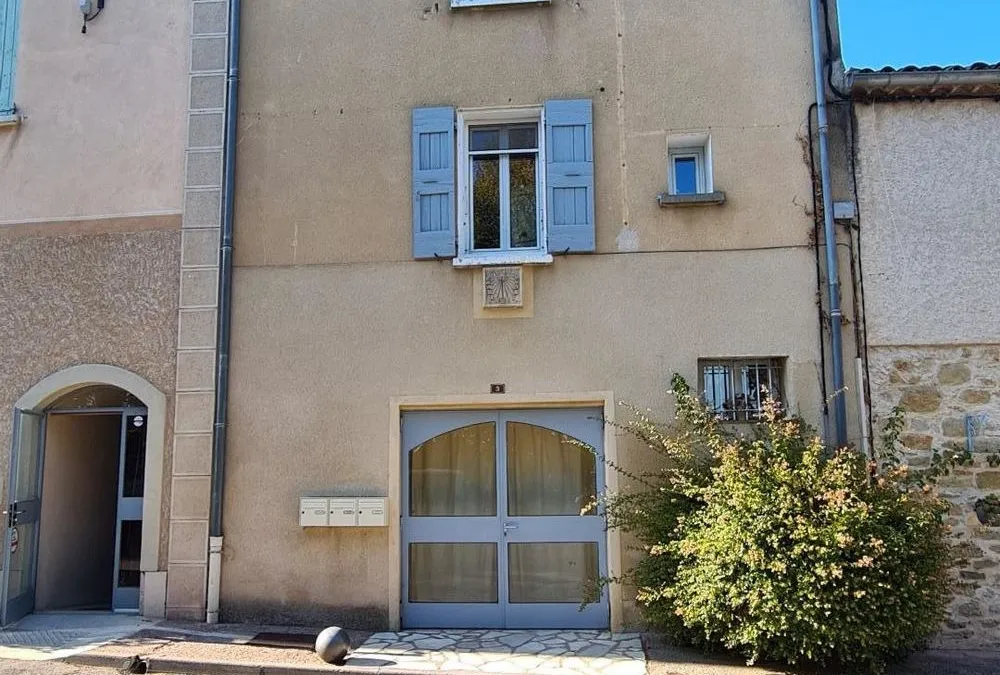 Photo 11