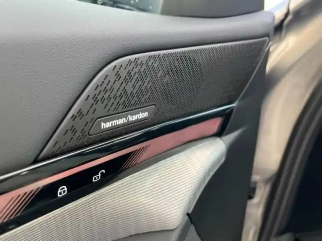 Bmw Serie 5 série 5 touring i5 340ch m sport edrive40 — photo 12