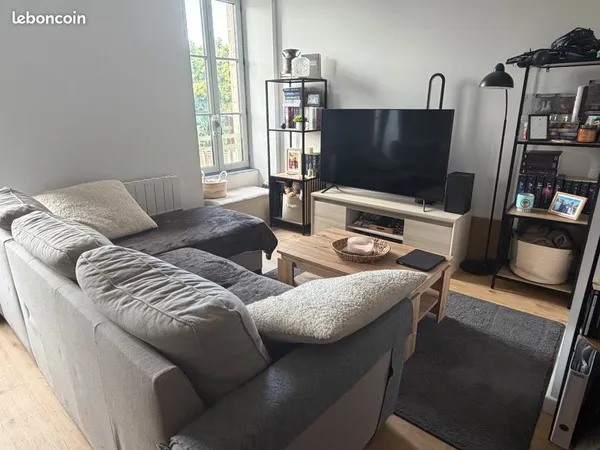 Appartement T3 de 61 m² refait à neuf au 1er étage