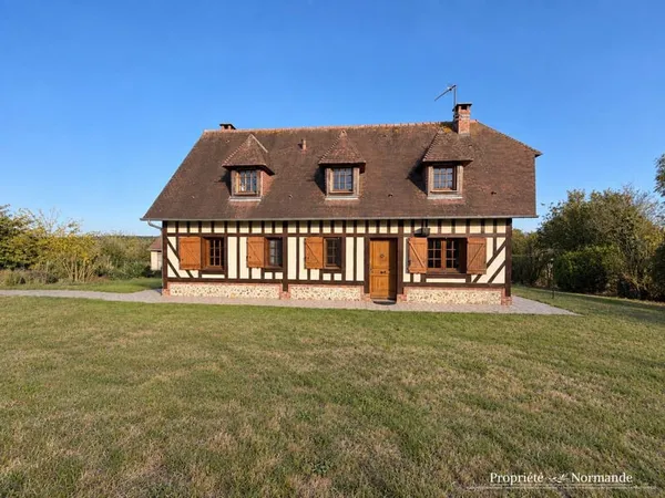 MAISON NÉO-NORMANDE AU CALME