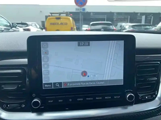 Kia Stonic 1.0 t-gdi 100 ch dct7 — photo 26