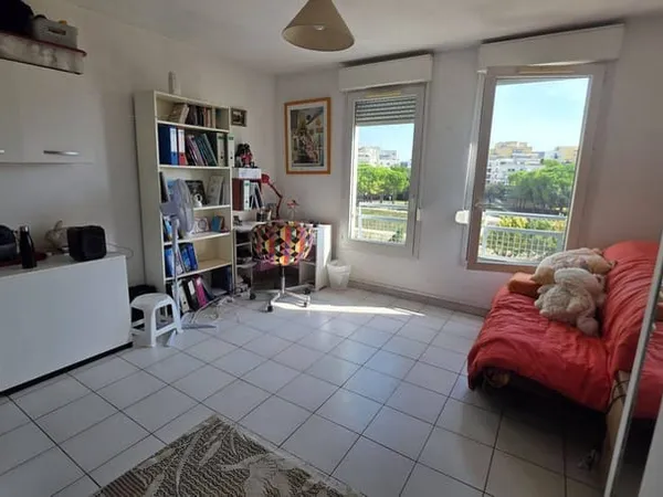 Studio 1 pièce 22 m²