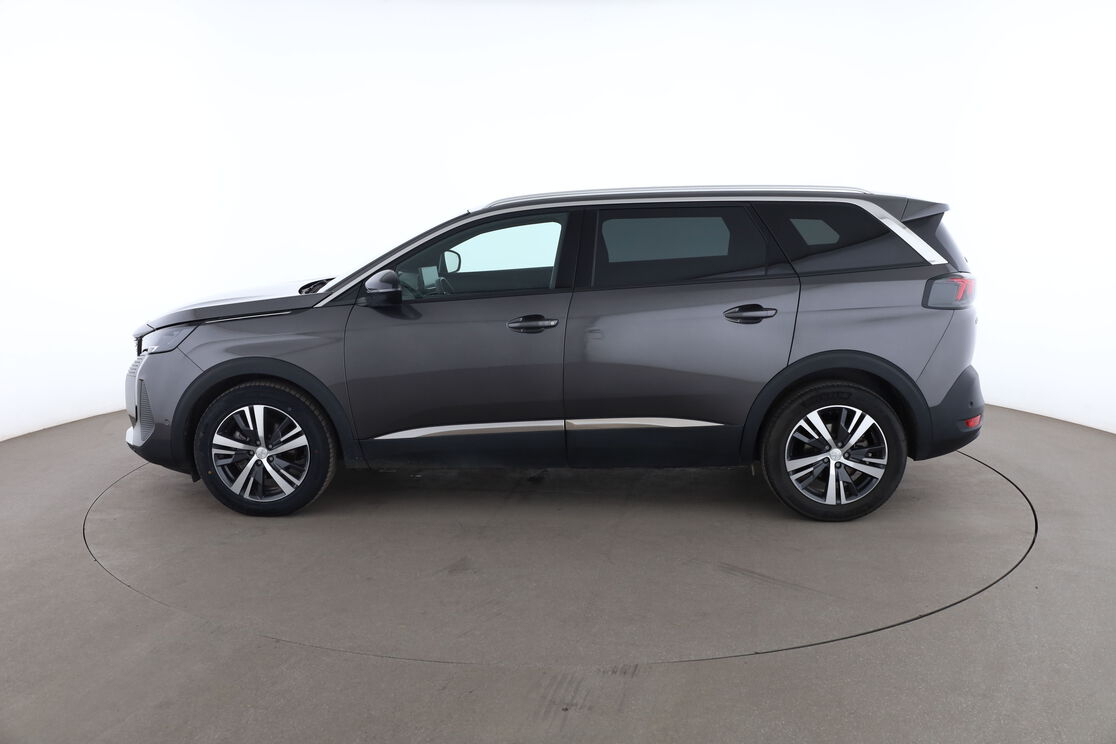 Peugeot 5008 1.2 Hybrid Allure Pack e-DCS6 — photo 2