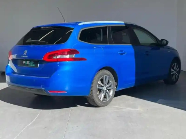 Peugeot 308 sw 1.2 puretech 110ch s&amp;s style — photo 3