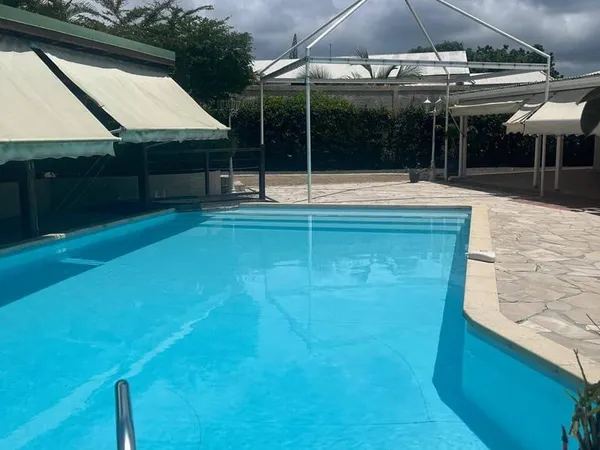 Maison 6 pièces 180 m²