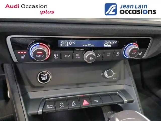Audi Q3 sportback 35 tfsi 150 ch s tronic 7 — photo 15