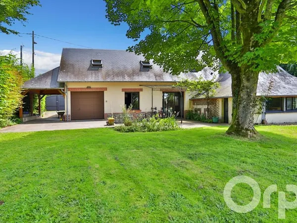 Maison 8 pièces 160 m²