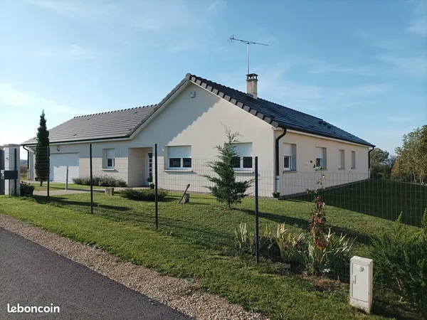 Maison individuelle de 214 m²