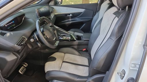 Peugeot 3008 1.6 THP 300 Hybrid4 EAT8 - Gt Pack – 2021 – 57500 km – Hybride rechargeable – Boîte Automatique — photo 26