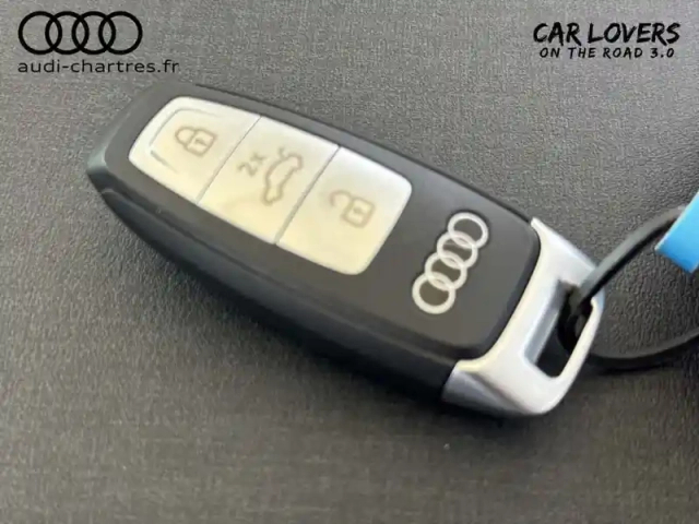 Audi Q3 e-hybrid 272 ch s tronic 6 — photo 10