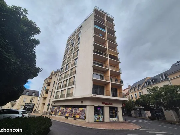 🔥 MONTLUÇON - APPARTEMENT 72,5 m² / 2 CHAMBRES / BALCON / ASCENSEUR - 33 000 - ÉCHANGE POSSIBLE 🔄