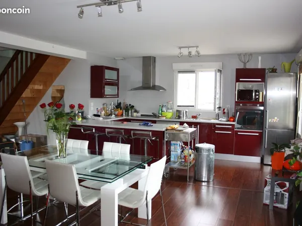 Loue appartement duplex