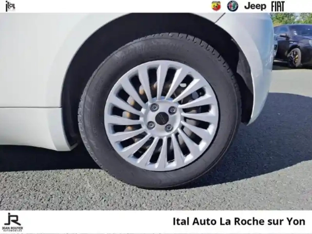 Fiat 500 e 95ch my23 — photo 10