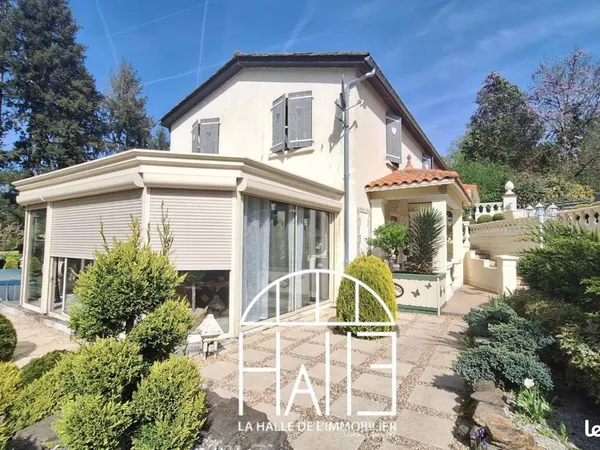 Maison 6 pièces 146 m²