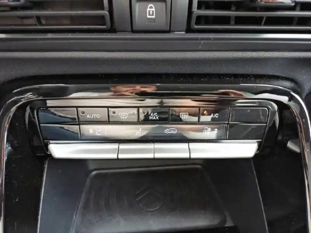 Citroën C3 hybride 110 ch automatique — photo 18