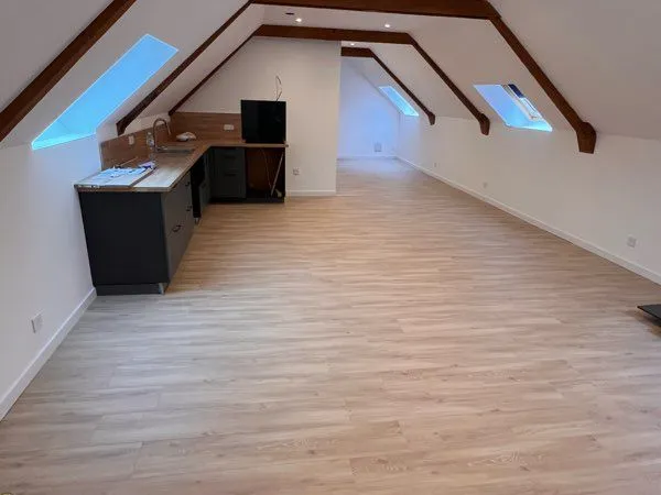 Appartement Location Balleroy-sur-Drôme 4p 100m² 1095€