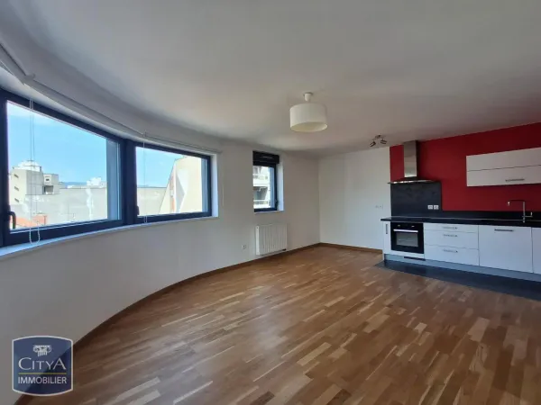 Parking 60 m²