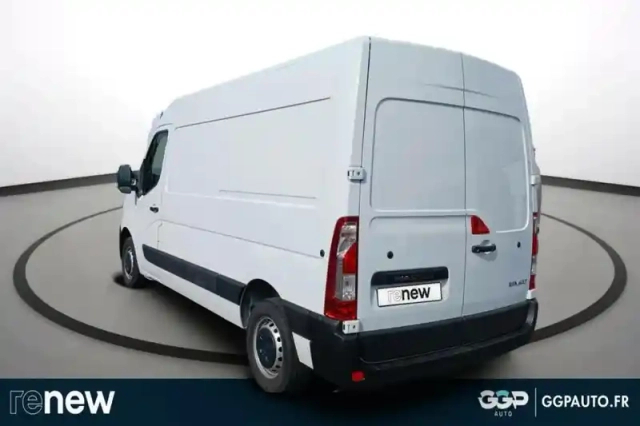Renault Master fourgon fgn trac f3500 l2h2 blue dci 135 confort — photo 4