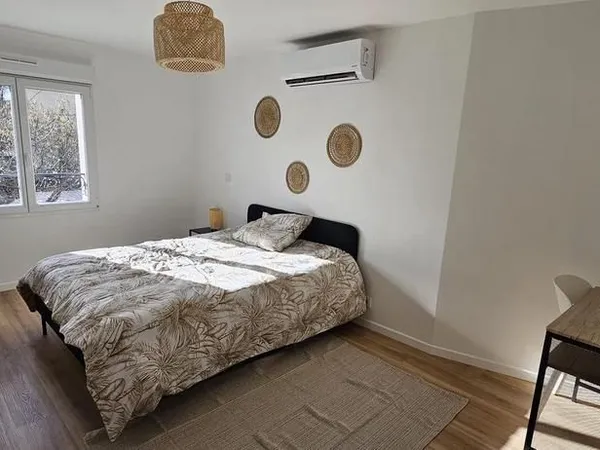 Chambre 1 pièce 26 m²