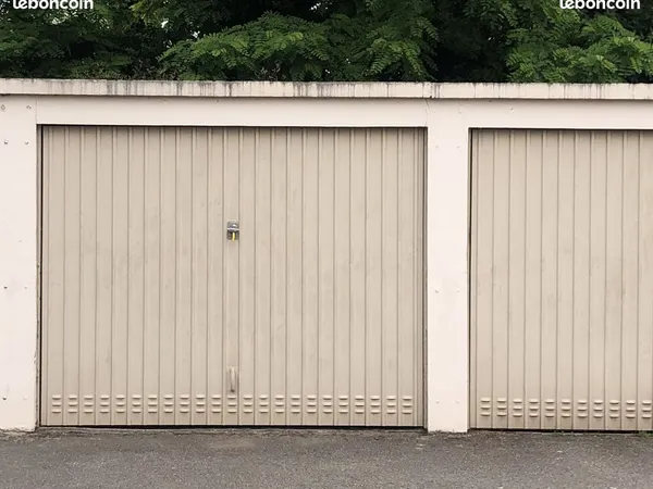 Parking BOX fermé