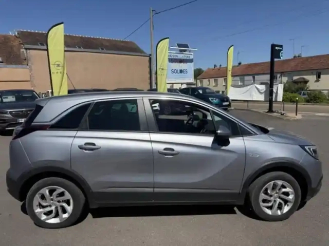 Opel Crossland 1.2 turbo 110ch elegance — photo 4