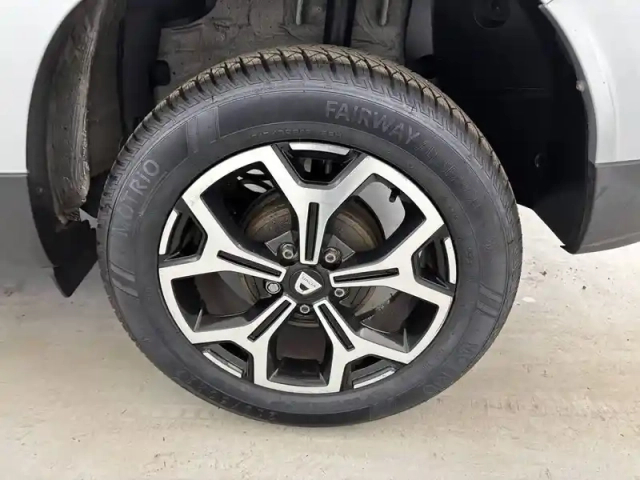 Dacia Duster tce 130 fap 4x2 — photo 30