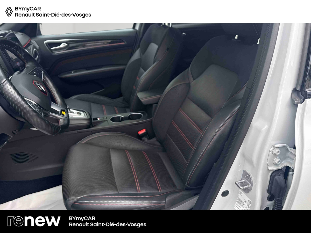 Renault Arkana E-Tech 145 - 21B — photo 11