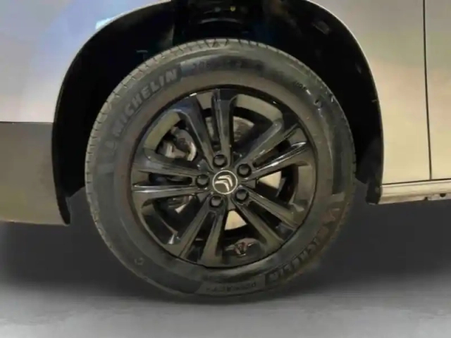 Citroën Berlingo m puretech 130ch s&amp;s rip curl eat8 — photo 10
