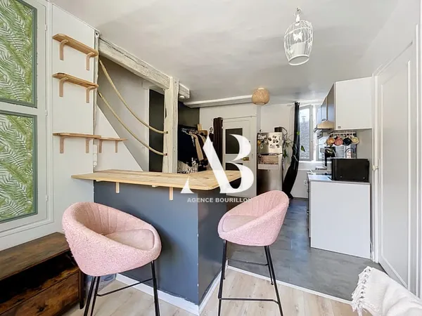 T2 EN DUPLEX de 40 M2 CENTRE-VILLE DE PROVINS
