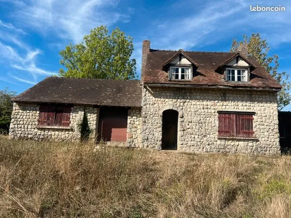 Beau potentiel - Maison en pierre 110 m² à rénover