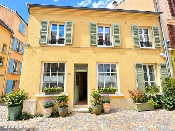 Local commercial 83 m² MARLY LE ROI