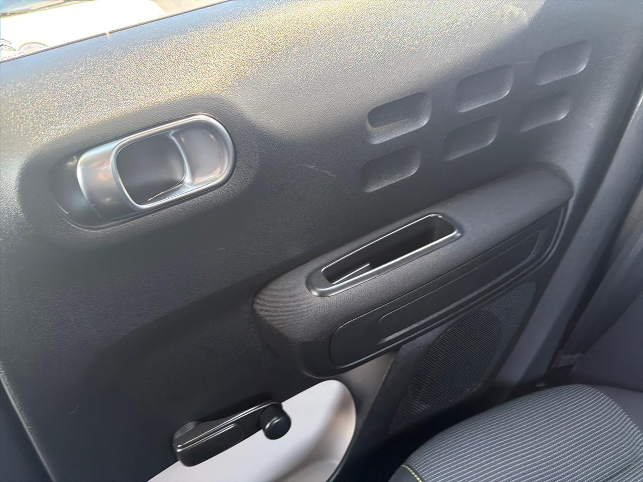 Citroën C3 1.2 puretech 83ch s&s max — photo 21