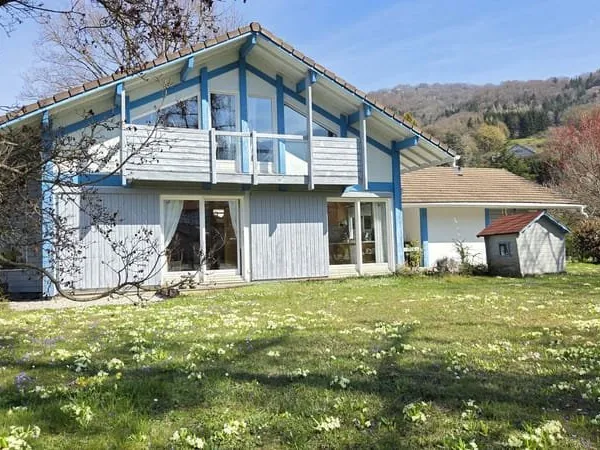 Cluses Noiret Villa familiale 167 m2, 5 chambres, terrain