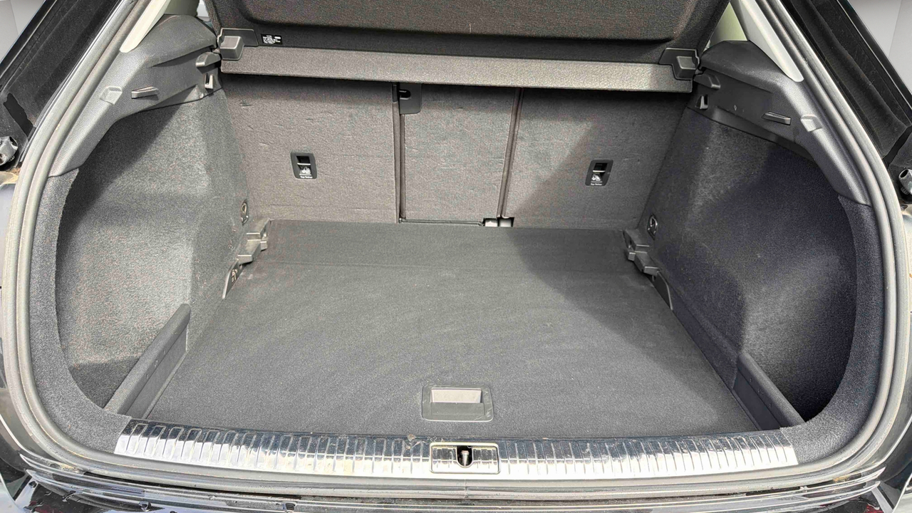 Audi Q3 35 TDI 150 ch S tronic 7 — photo 14