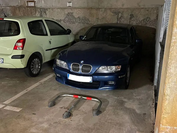 Parking 13 m²