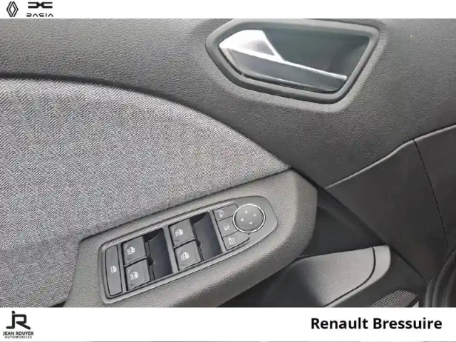 Renault Clio 1.0 tce 90ch techno - 25 — photo 14