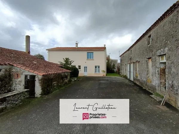 Ensemble immobilier Secteur La Verrie 13 pièces 266 m2