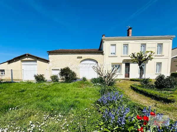Maison 235 m²