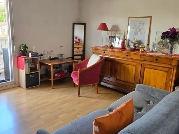 Arcachon centre ville studio+ parking et cellier gare à 100m