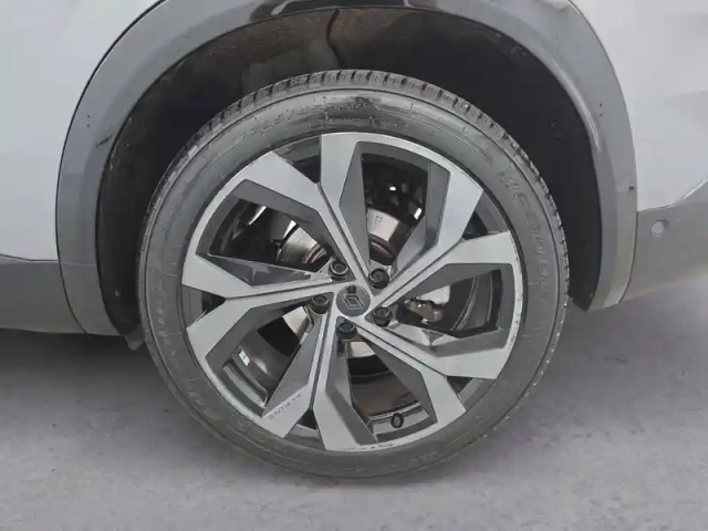 Renault Austral mild hybrid 160 auto — photo 144