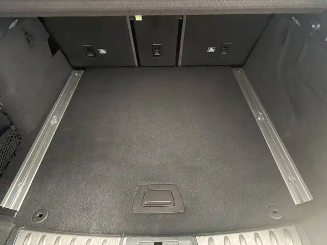 Jaguar F-Pace 2.0 d - 240 ch awd bva8 — photo 17