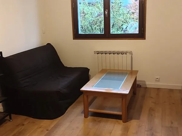 T2 meublé de 24m2 avec vue Jardin- Calme absolu