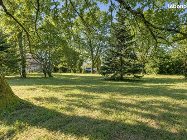 Terrain 1147 m² Mérignac