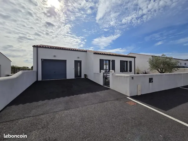 Maison neuve 4 pièces bord de mer